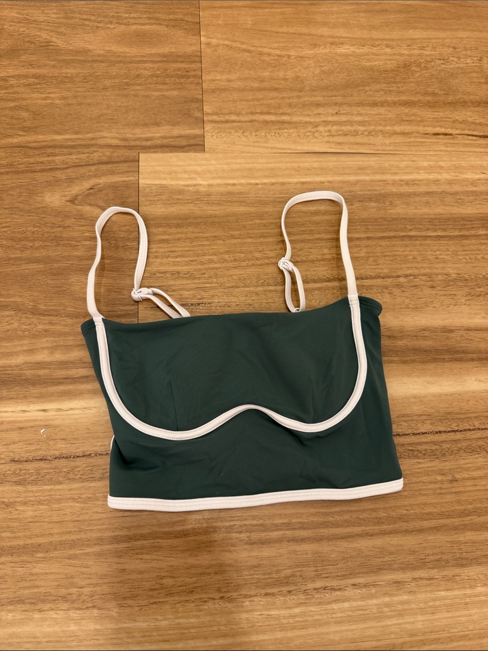 ALO crop top